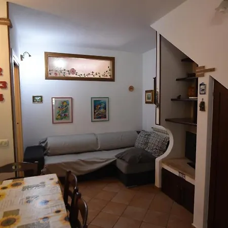 Villetta Corallo Сasa de vacaciones Marmi